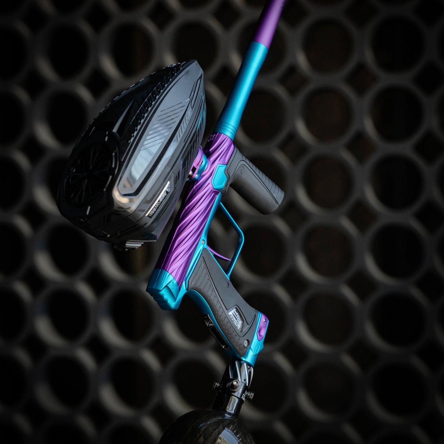 HK Orbit 180R - Amped