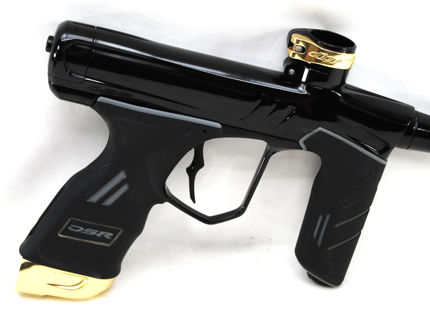 Used Dye DSR+ w/ IM Pro Kit - Gloss Black/Gold