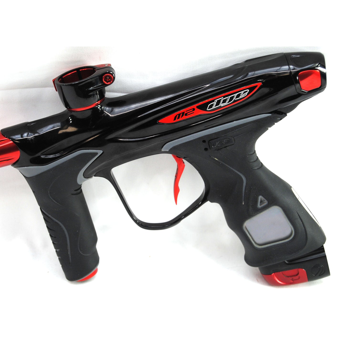 Used Dye M2 - Black/Red