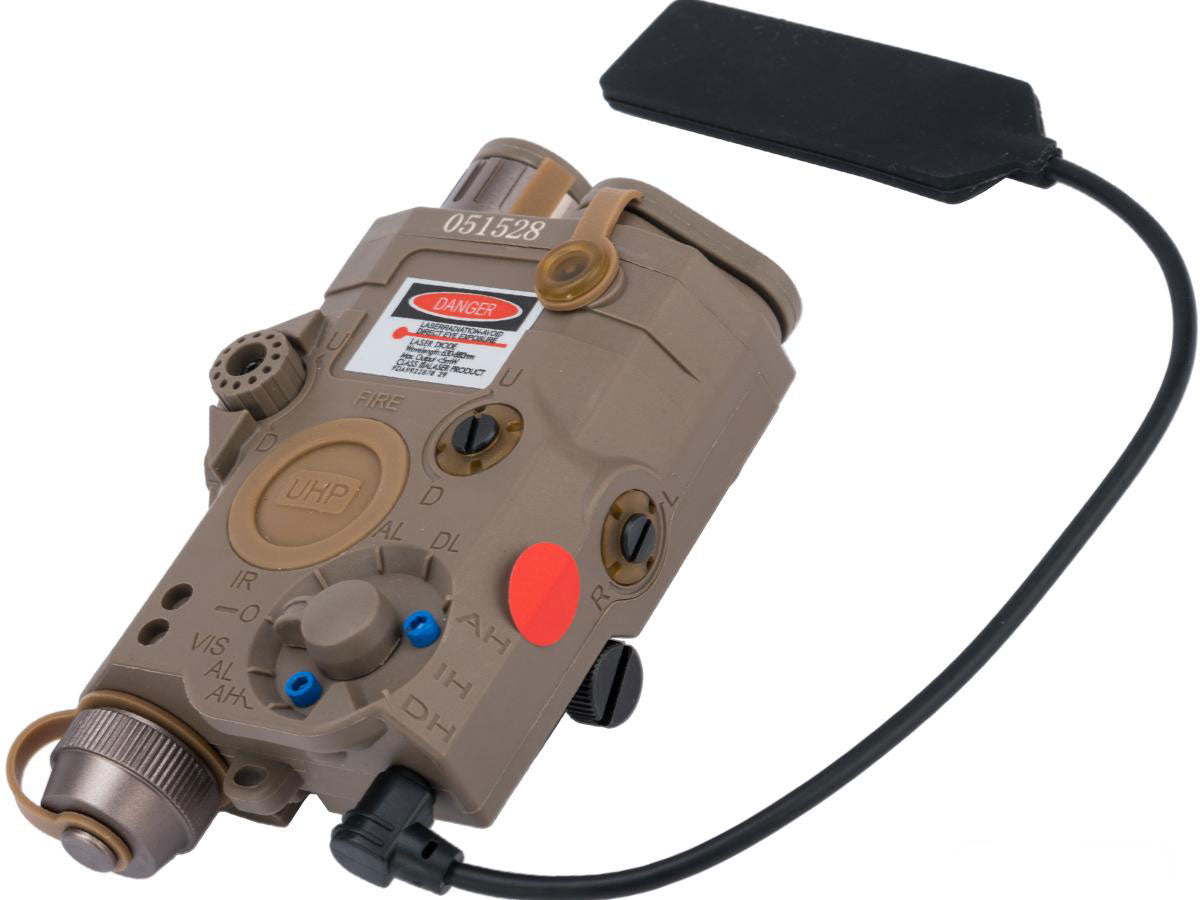 Element Dummy PEQ-15 Illuminator w/ Flashlight, Visible and IR Laser