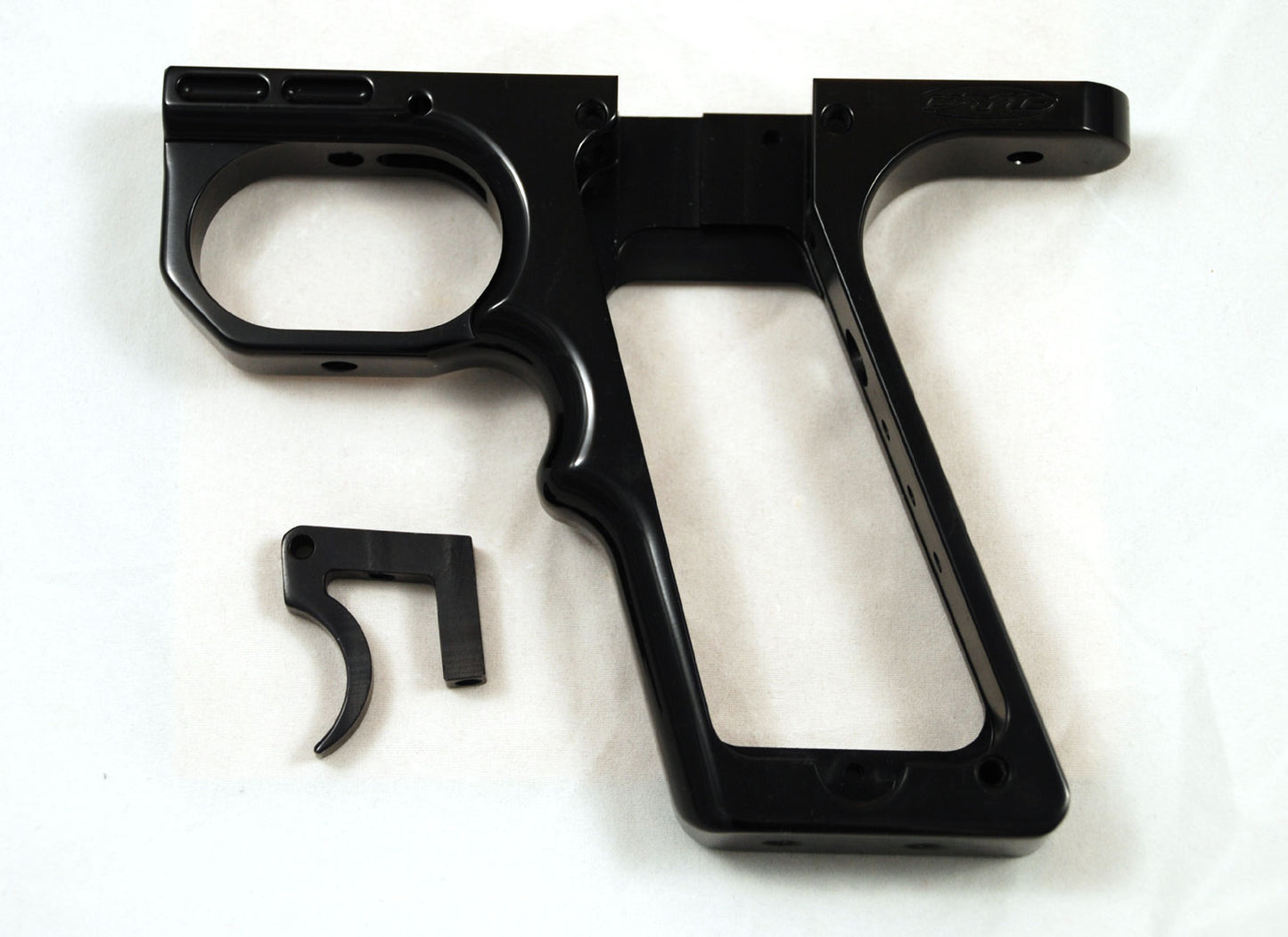 Dye Angel LCD Pro 45 Frame with Single Finger Trigger - Black - DYE