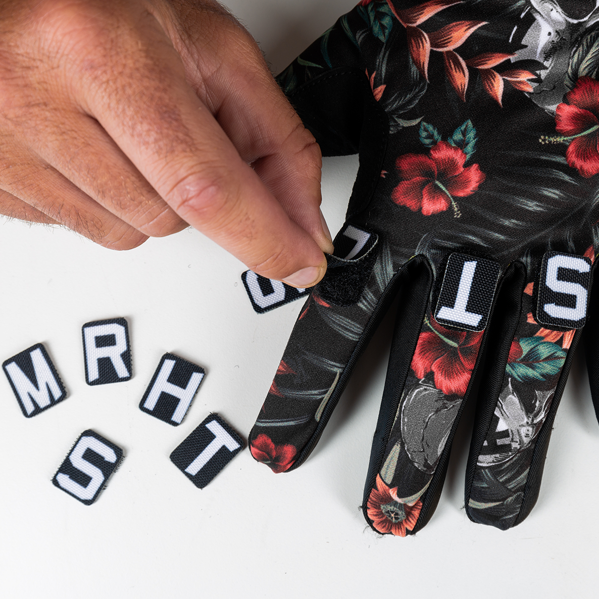 HK Army "Knucklez" Freeline Pro Glove - Tropical Skull